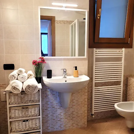 L'antico Fienile Mountain Iseo Hospitality